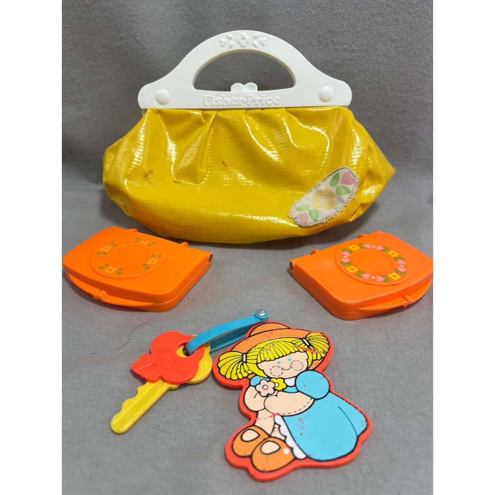 Fisher Price My Pretty Purse #128 Yellow Vintage 1982 Pretend Play Toy Retro
